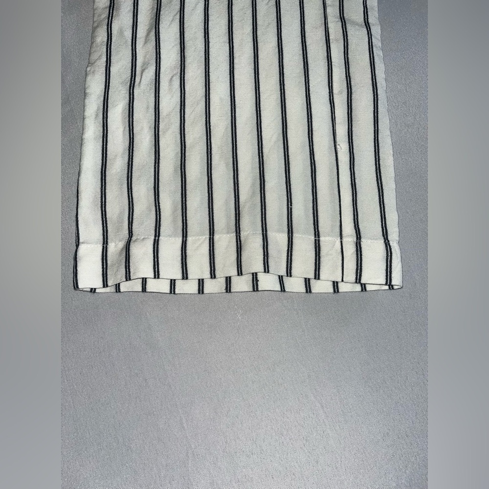 J Jill White w/Black Stripes Wide Legged Pants - Picture 5 of 10